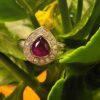 Anello Coctail a Goccia, con Rubino e Diamanti degli Anni ’50